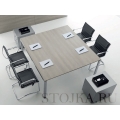 Квадратный стол для переговоров и совещаний